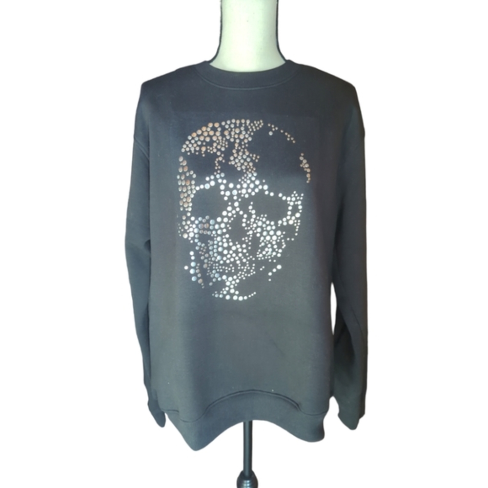 Bolongaro Trevor NWT Black Studded Skull Sweatshirt